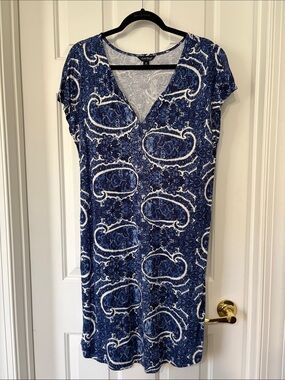 Lucky Brand Navy and White Paisley V-Neck Midi Dress